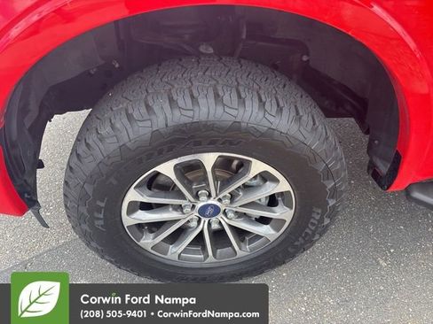 Used 2017 Ford F150 XLT w/ Equipment Group 302A Luxury AWD/4WD image 7