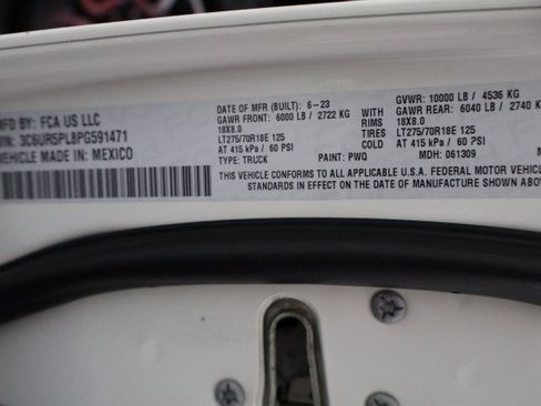 Used 2023 RAM 2500 Limited AWD/4WD image 98