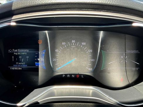 Used 2017 Ford Fusion SE w/ Equipment Group 201A FWD image 26
