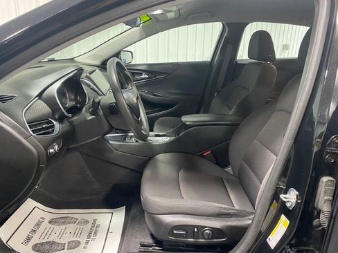 Used 2020 Chevrolet Malibu LT image 5