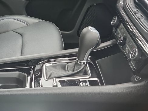 New 2026 Jeep Compass Limited image 12