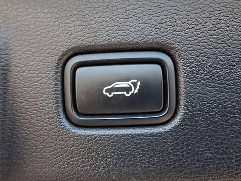 Used 2022 Kia Telluride SX w/ Nightfall Edition Package AWD/4WD image 29