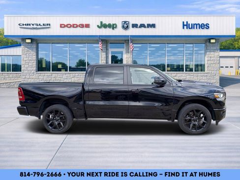 Used 2023 RAM 1500 Laramie AWD/4WD image 2