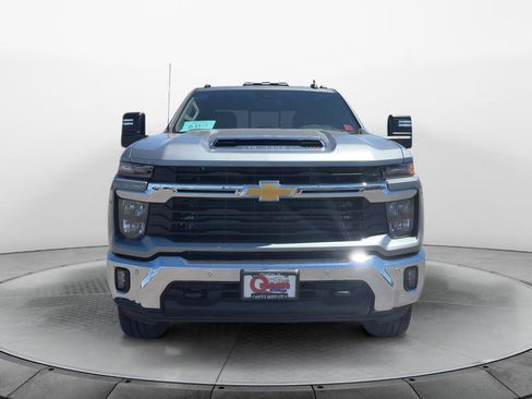 New 2026 Chevrolet Silverado 2500 LT w/ All Star Edition AWD/4WD image 7
