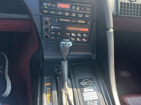 Used 1993 Chevrolet Corvette Coupe image 23