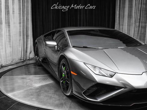 Used 2022 Lamborghini Huracan EVO RWD image 40