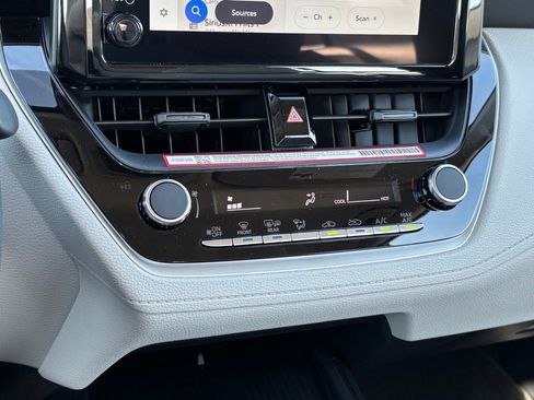 New 2026 Toyota Corolla Cross L image 19