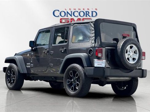 Used 2017 Jeep Wrangler Unlimited Sport image 6