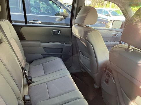 Used 2012 Honda Pilot EX image 10