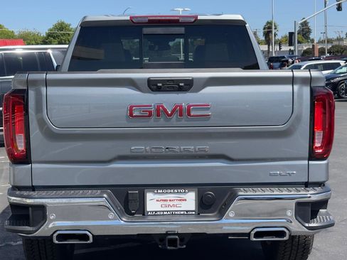 New 2026 GMC Sierra 1500 SLT w/ SLT Premium Plus Package AWD/4WD image 5