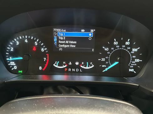 Used 2021 Ford Escape SE w/ Cold Weather Package image 16