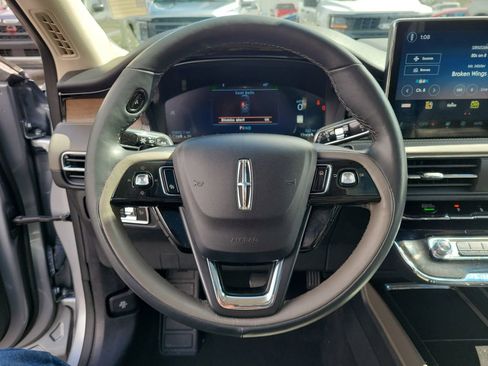 Certified 2023 Lincoln Corsair Reserve w/ Equipment Group 201A image 23