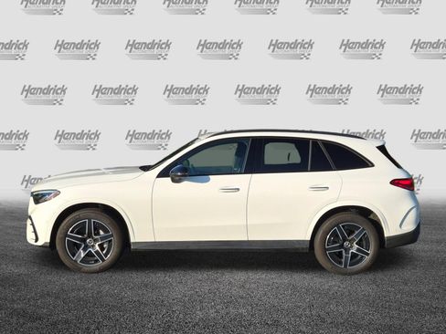 Used 2025 Mercedes-Benz GLC 300 4MATIC image 7