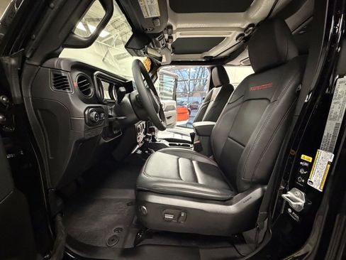 Used 2025 Jeep Gladiator Rubicon image 61