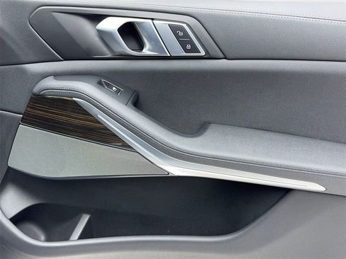 Used 2020 BMW X5 sDrive40i w/ Convenience Package image 51