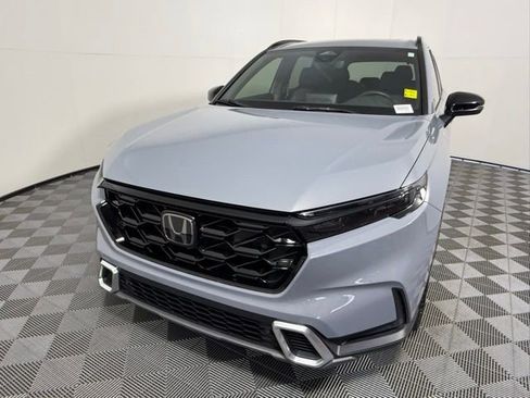 Used 2024 Honda CR-V Sport Touring image 2