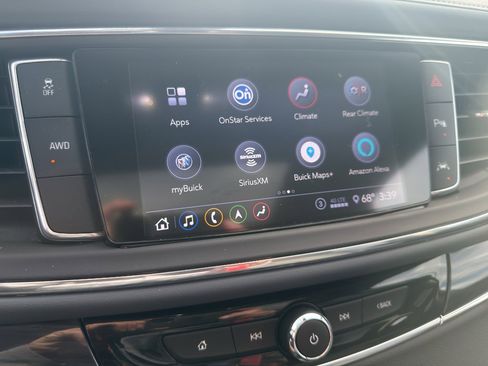 Used 2020 Buick Enclave Premium w/ Sun and Sites Package image 17