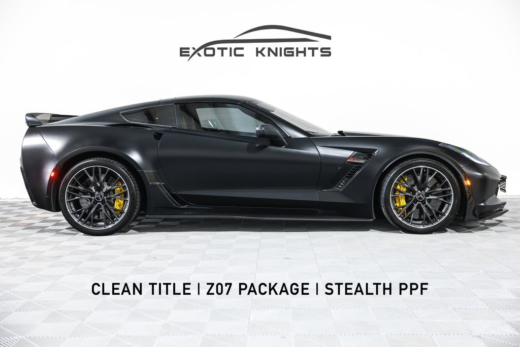 Used 2016 Chevrolet Corvette Z06 w/ 3LZ Preferred Equipment Group RWD image 1