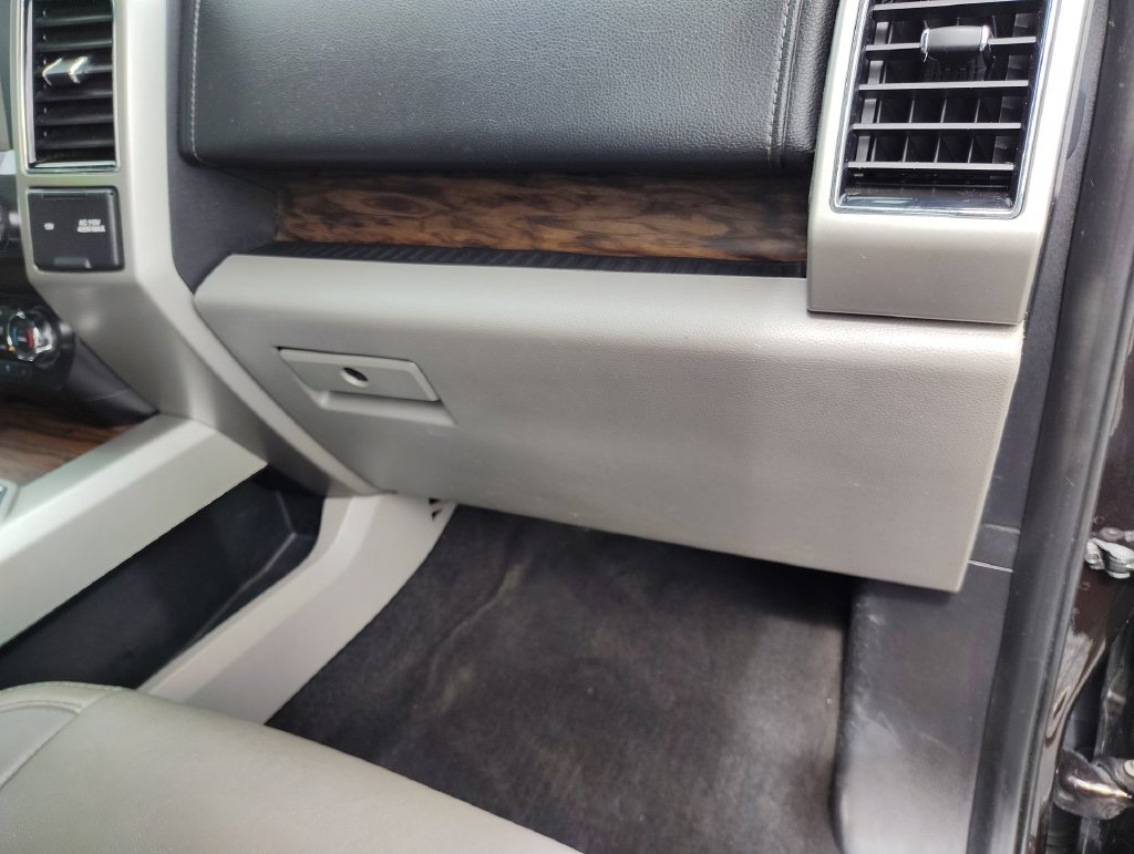 Used 2020 Ford F150 Lariat AWD/4WD image 36