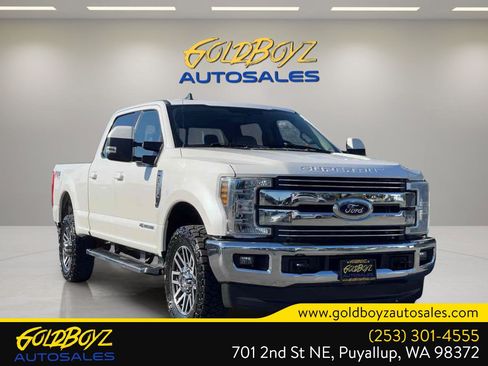 Used 2019 Ford F350 Lariat w/ Lariat Value Package AWD/4WD image 2