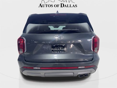 Used 2023 Hyundai Palisade Limited image 7