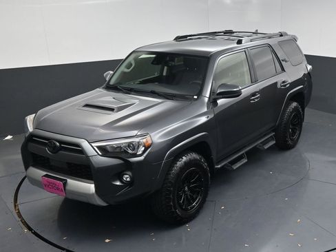 Used 2023 Toyota 4Runner TRD Off-Road AWD/4WD image 13