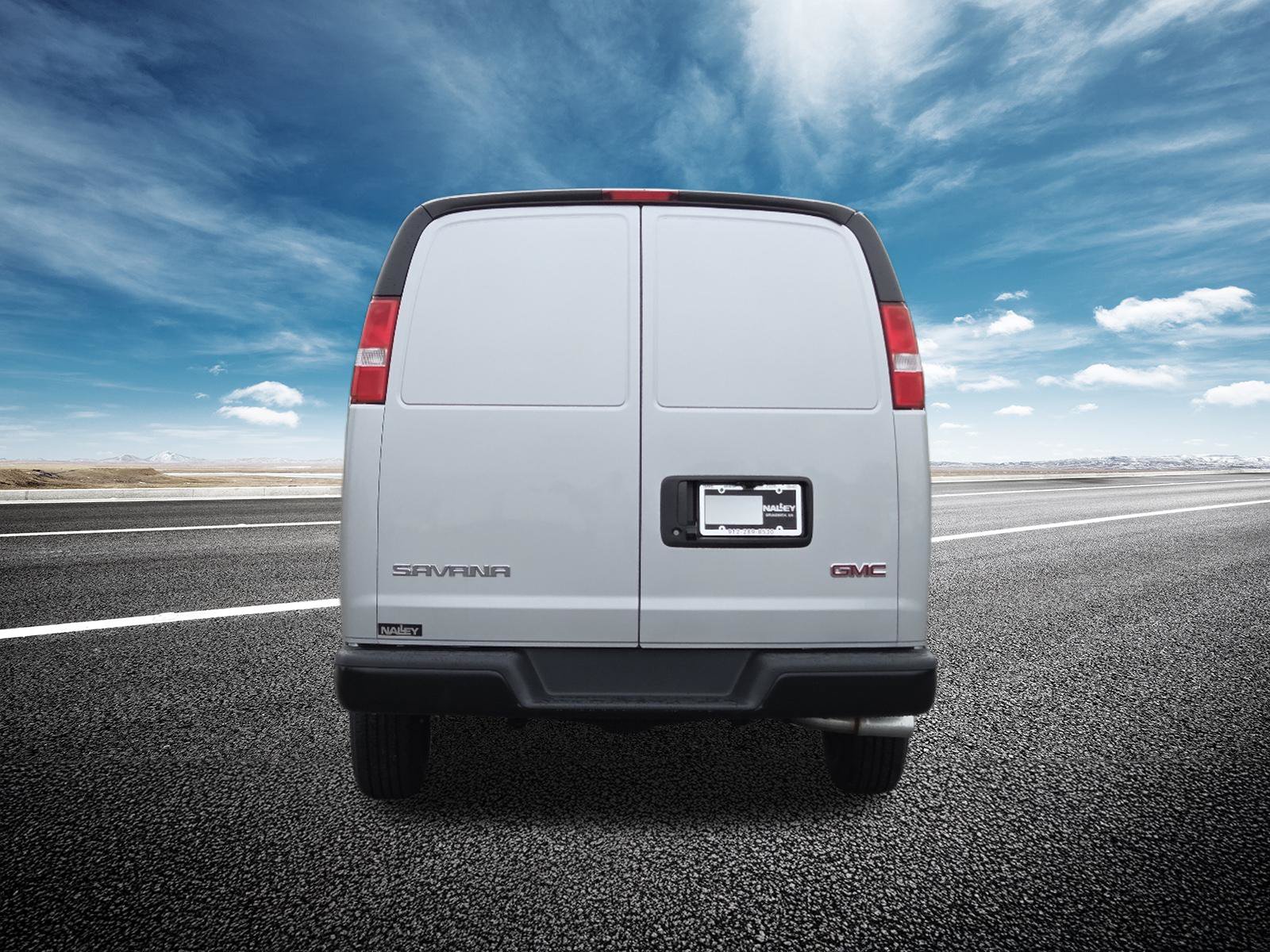 New 2026 GMC Savana 2500 w/ Driver Convenience Package RWD image 10