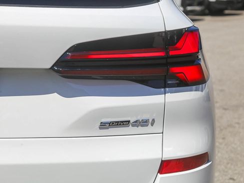 New 2026 BMW X5 sDrive40i w/ M Sport Package RWD image 7