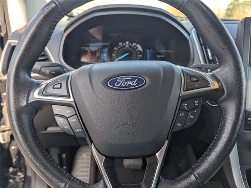 Used 2022 Ford Edge SEL AWD/4WD image 23