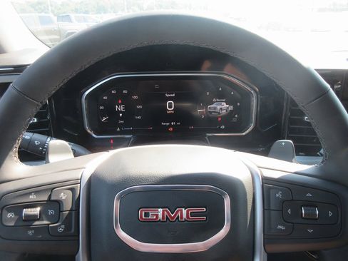 New 2026 GMC Sierra 1500 SLT w/ SLT Premium Plus Package image 20