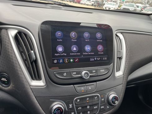 Used 2023 Chevrolet Malibu LT FWD image 21