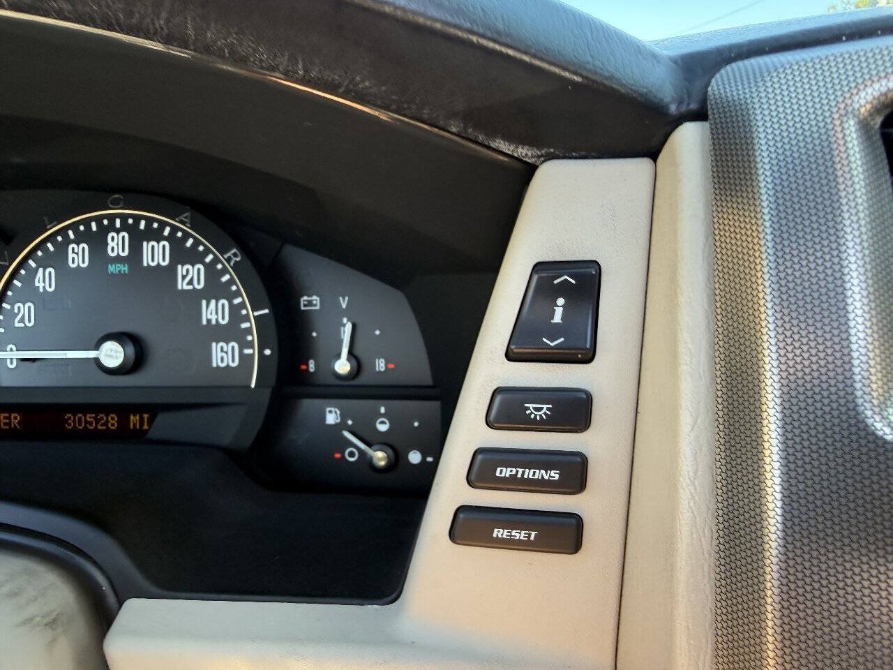 Used 2006 Cadillac XLR RWD image 80