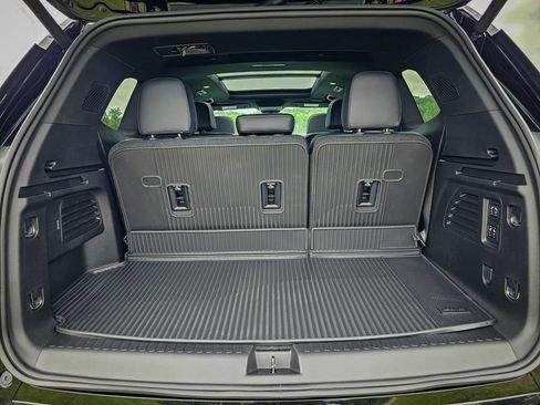 New 2026 GMC Acadia Denali w/ Super Cruise Package AWD/4WD image 39