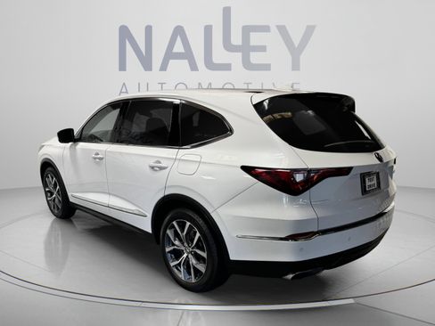 Used 2024 Acura MDX FWD w/ Technology Package image 3