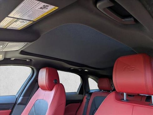 Used 2017 Jaguar F-PACE S AWD/4WD image 17