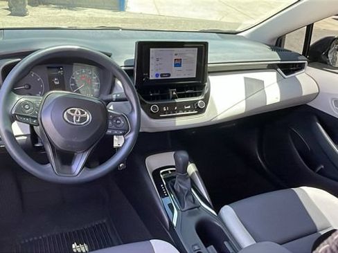 Used 2024 Toyota Corolla LE FWD image 14