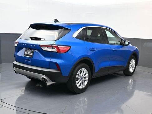 Used 2021 Ford Escape SE image 6