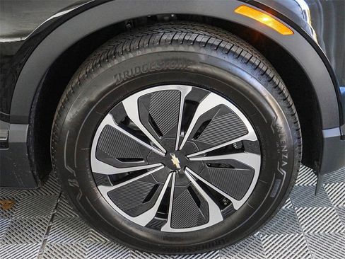 New 2026 Chevrolet Blazer EV LT image 11