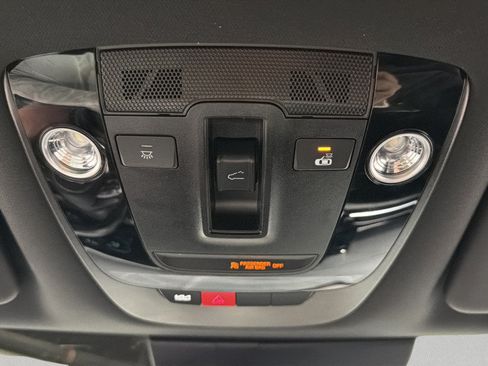 Used 2024 Kia Sportage X-Line AWD/4WD image 25