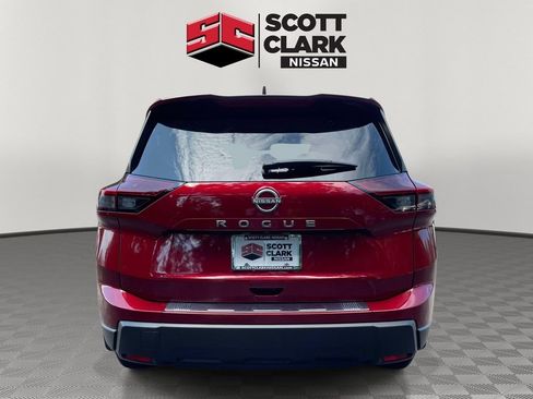Used 2026 Nissan Rogue SV FWD image 5