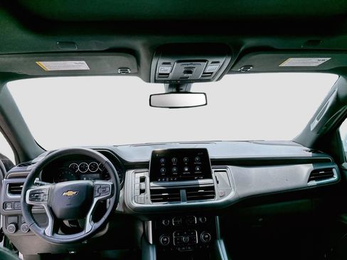 Used 2021 Chevrolet Tahoe LT w/ Rear Media and Nav Package RWD image 23