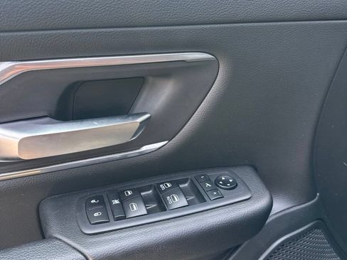 Used 2019 RAM 1500 Big Horn AWD/4WD image 8