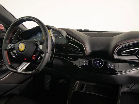 Certified 2025 Ferrari Purosangue AWD/4WD image 33