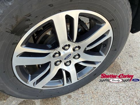 Used 2024 Ford Expedition Limited RWD image 7