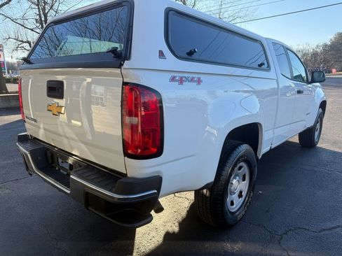 Used 2017 Chevrolet Colorado W/T image 3