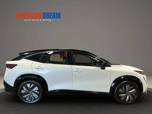 Used 2024 Nissan Ariya AWD image 6