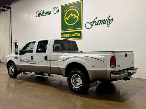 Used 2002 Ford F350 Lariat RWD image 5