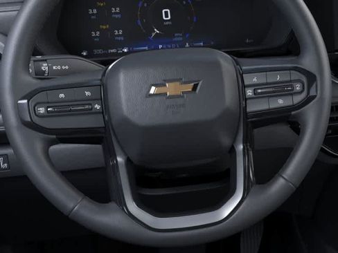 New 2026 Chevrolet Colorado LT RWD image 19