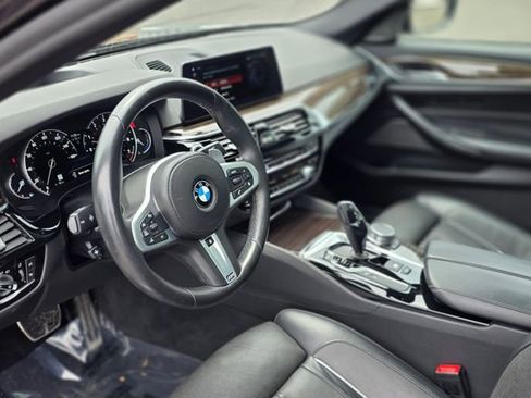 Used 2018 BMW 540i xDrive w/ M Sport Package AWD/4WD image 10