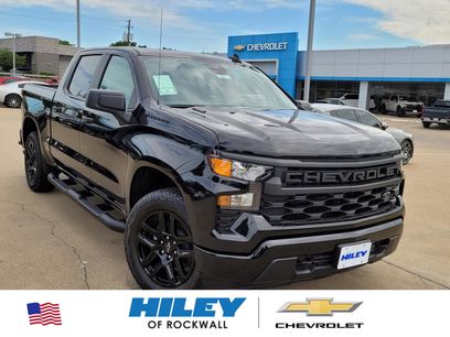 New 2026 Chevrolet Silverado 1500 Custom w/ Turbomax Blackout Package